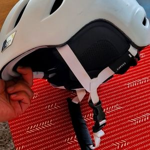 Giro Helmet + Bindings